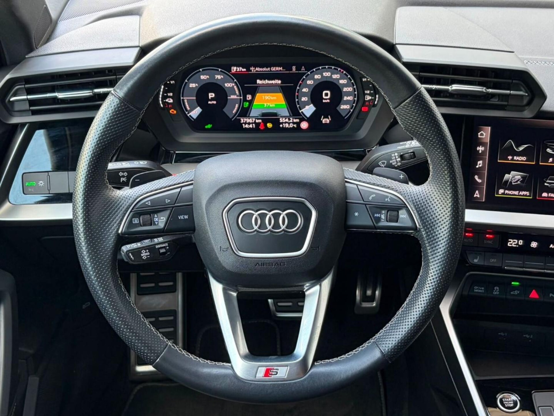 Audi A3 Sportback TFSI e S line