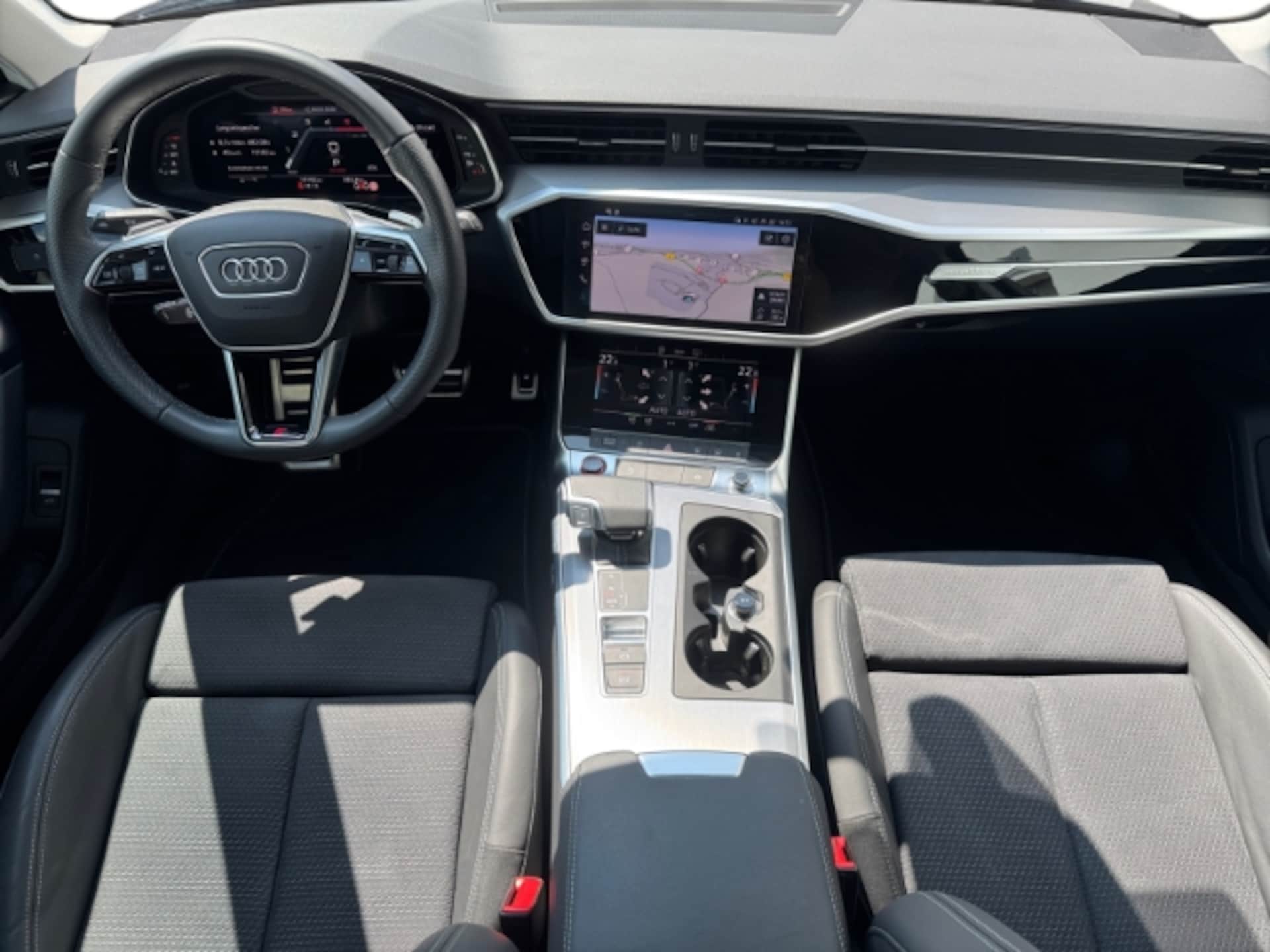 Audi S6 Avant