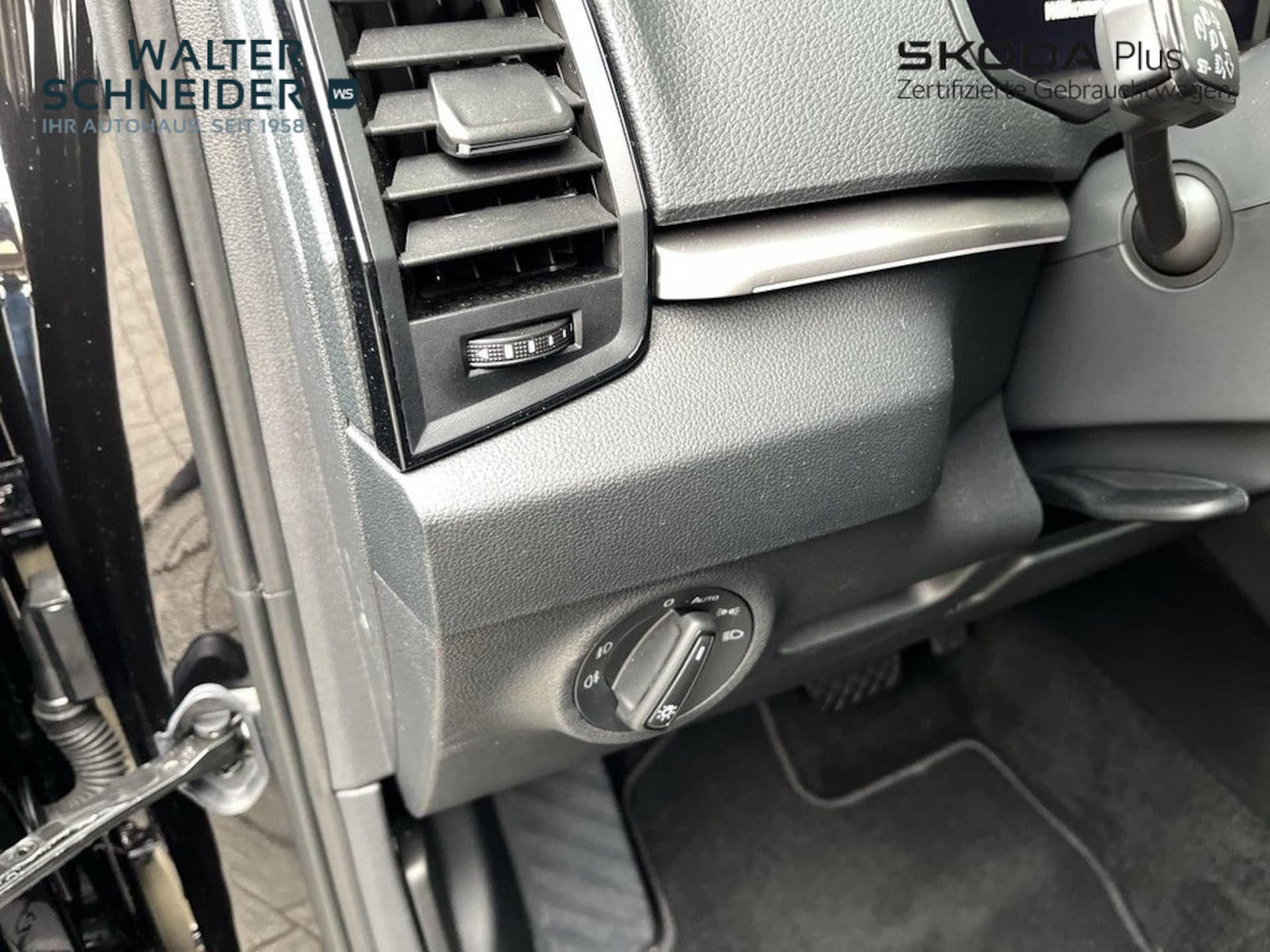 Skoda Karoq Selection