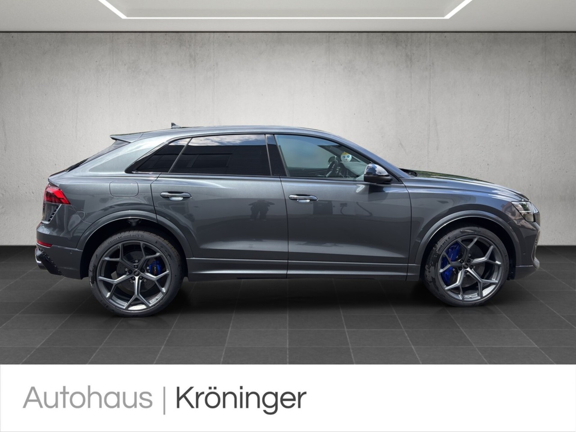 Audi RS Q8 SUV performance