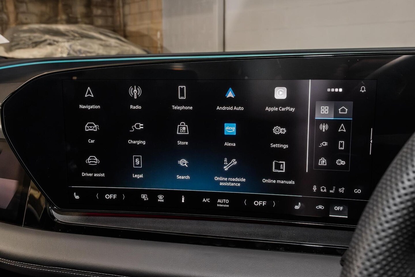 Image about Audi Q6 SUV e-tron e-tron quattro