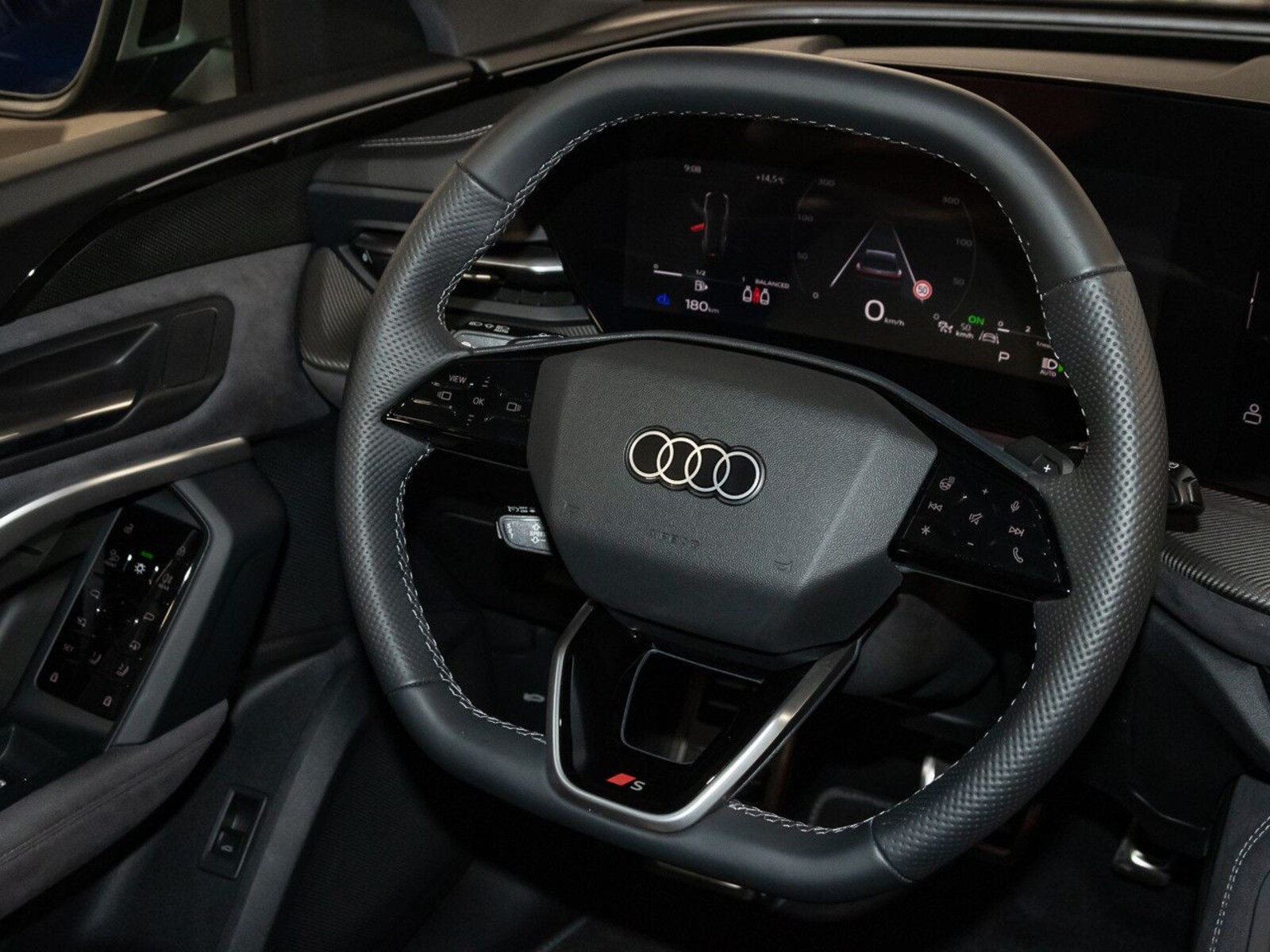Audi SQ5 – Bild 15