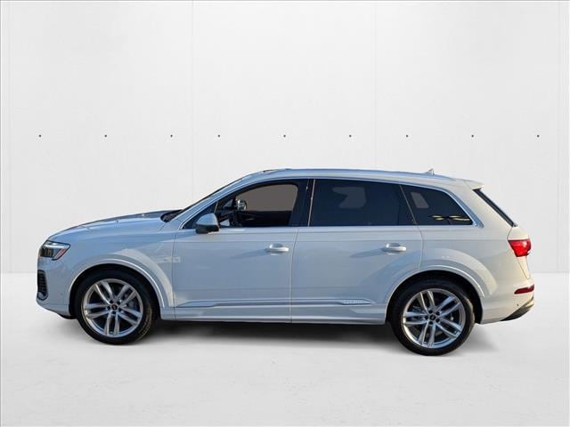2025 Audi Q7 Premium Plus - Photo 8