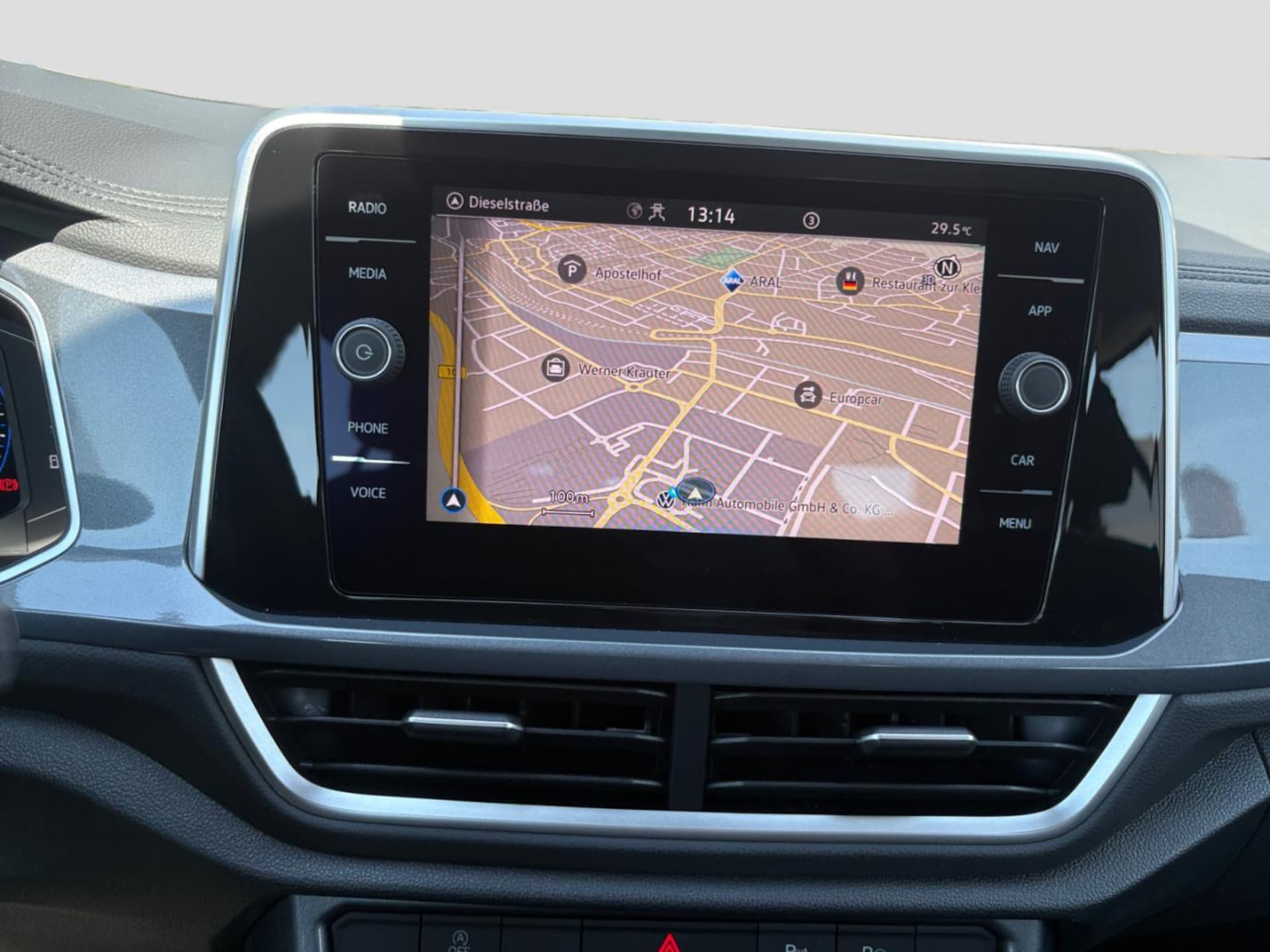 Volkswagen T-Roc Style