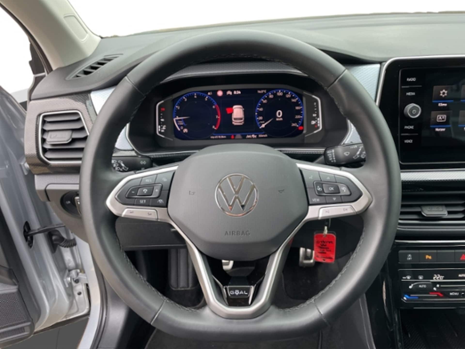 Volkswagen T-Cross Life