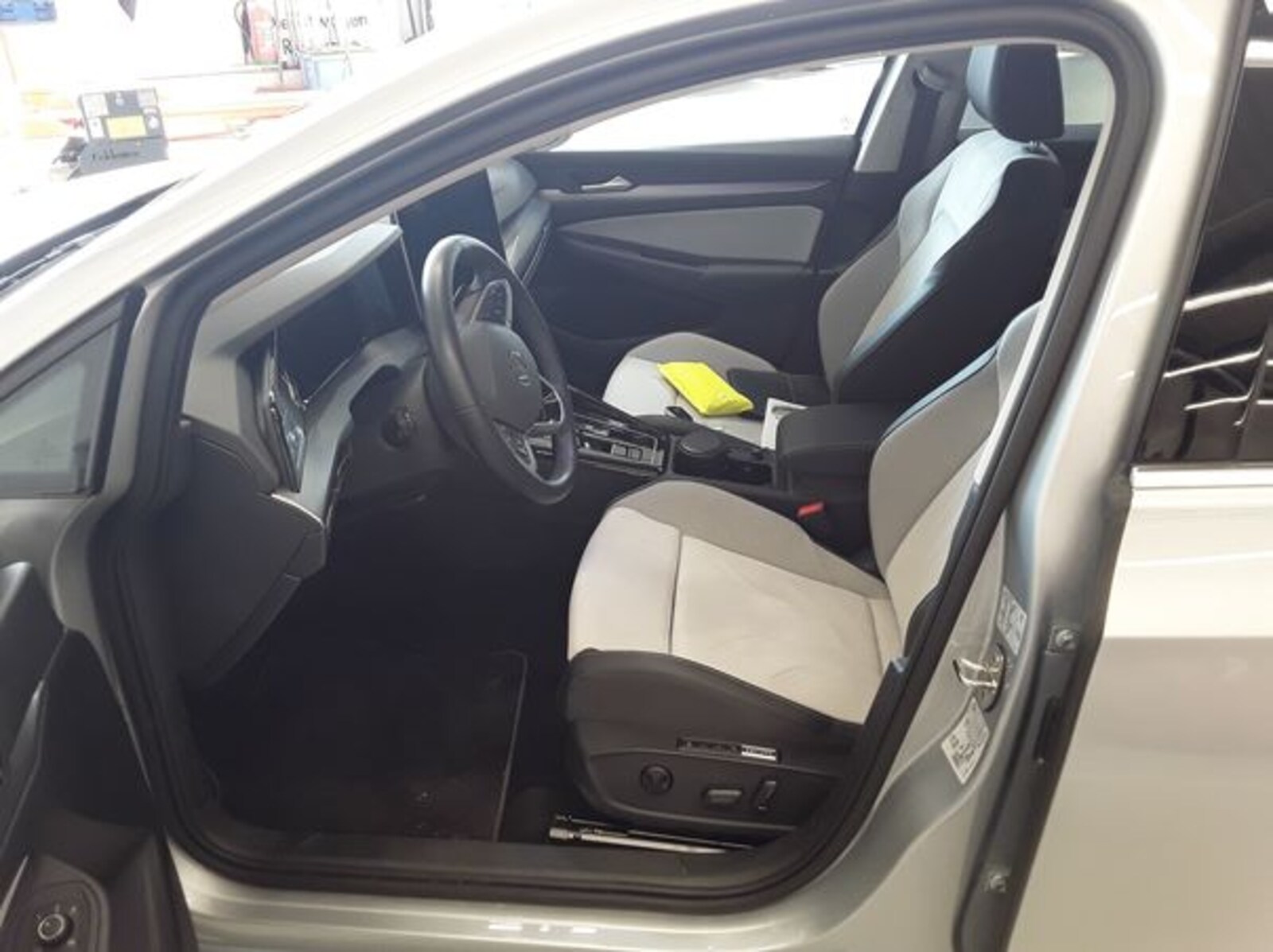 Volkswagen Golf – Bild 2