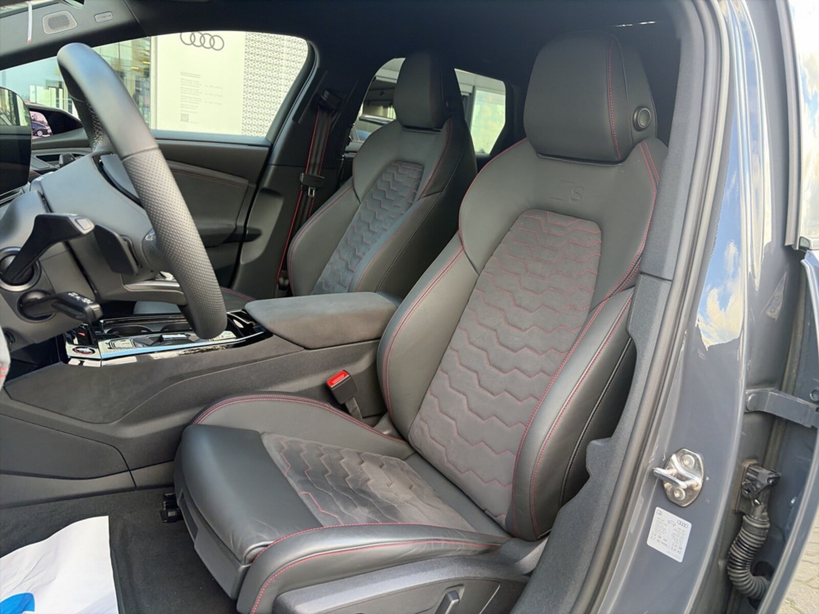 Audi S6 Avant e-tron – Bild 26