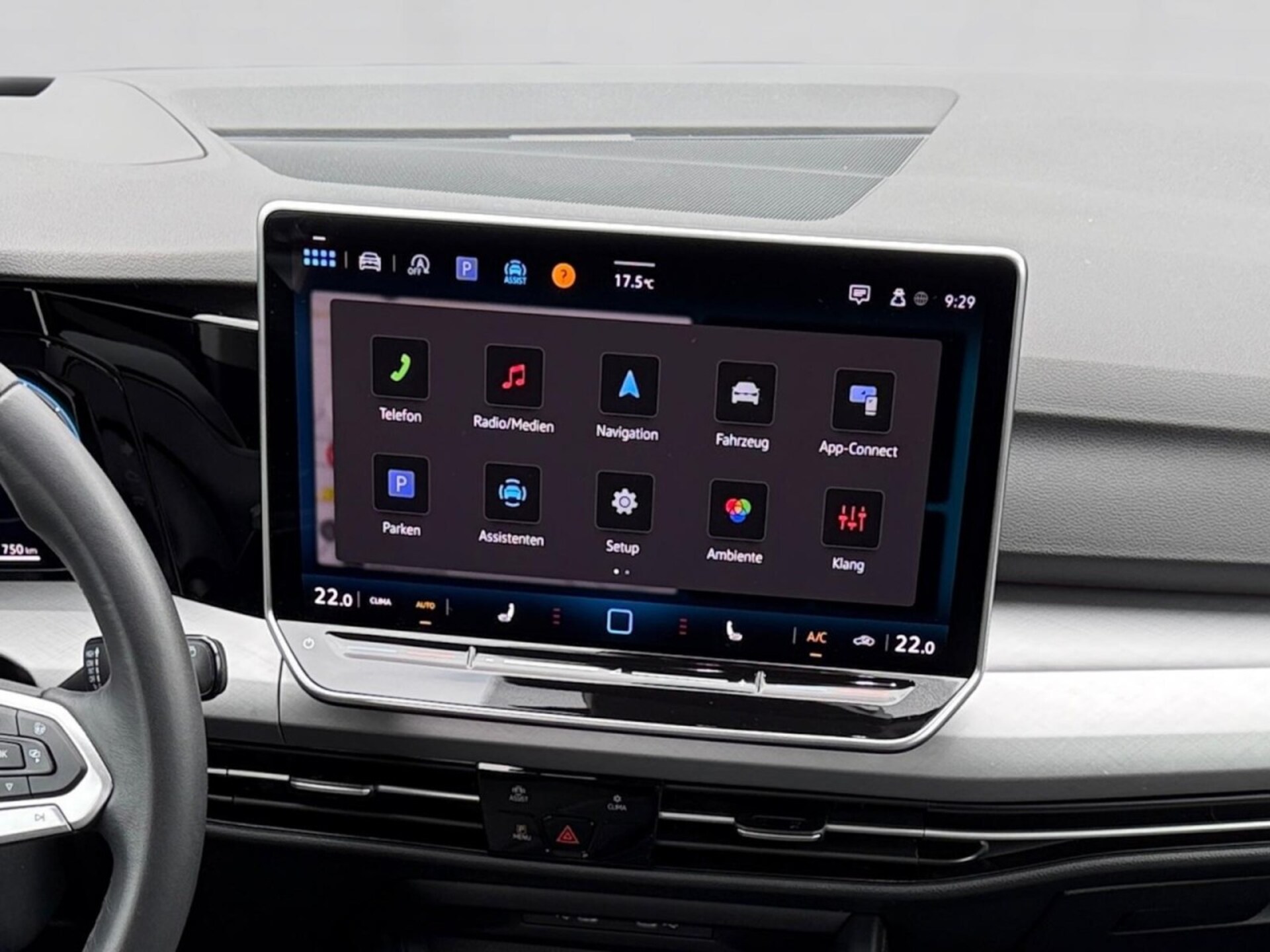 Volkswagen Golf Variant Life