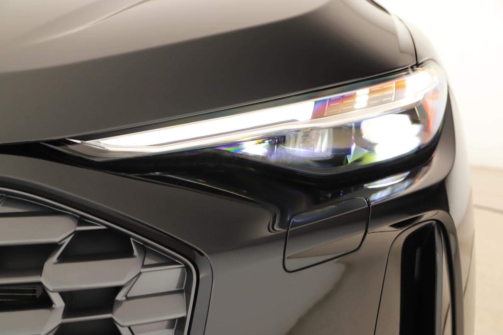 2025 Audi Q5 Premium Plus - Photo 36