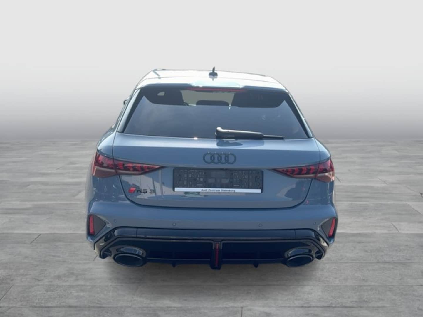 Bild über Audi RS 3 Sportback TFSI quattro 294 kW S tronic - für weitere Informationen kontaktieren Sie den Audi Partner