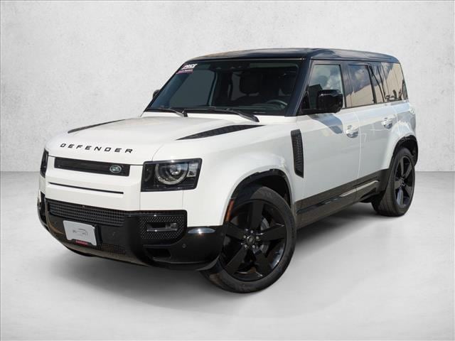 Photo of 2025 Land Rover Defender