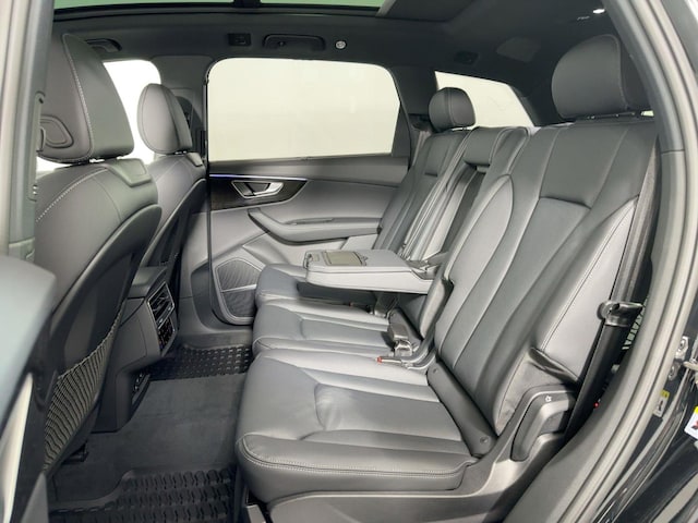 2026 Audi Q7 Premium Plus - Photo 12