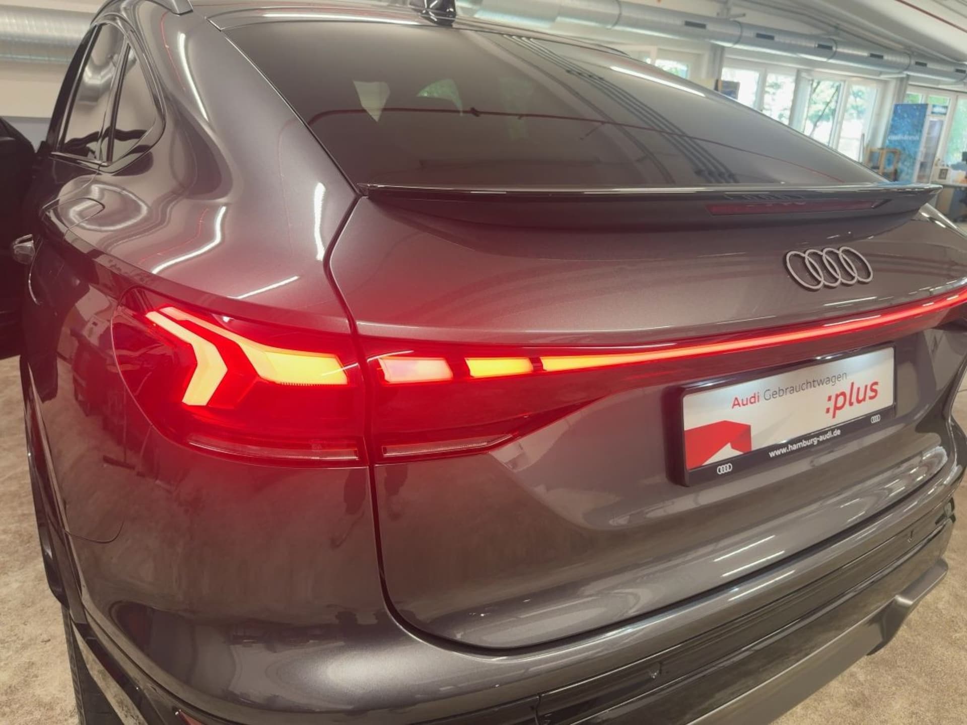 Audi Q6 Sportback e-tron