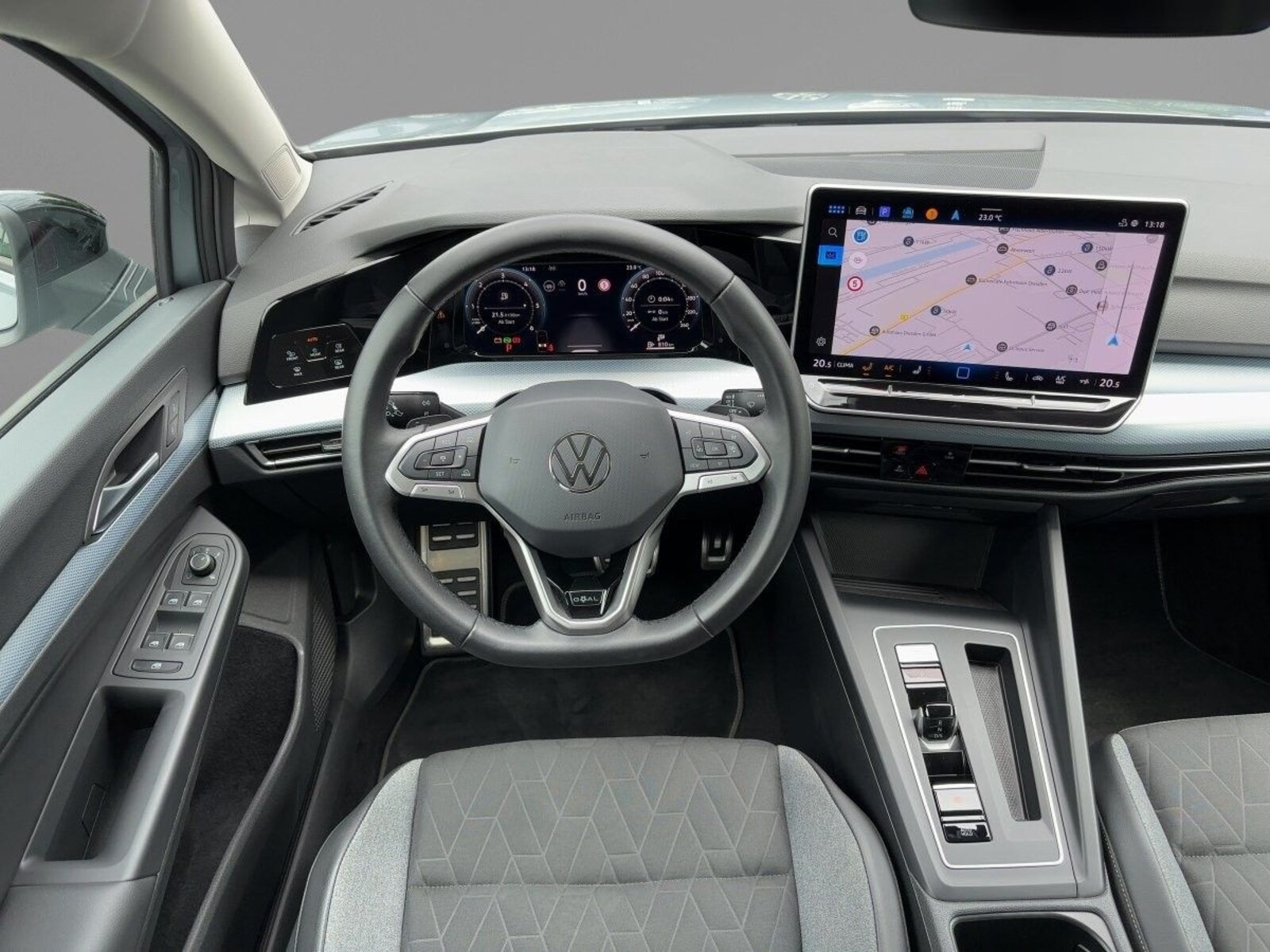 Volkswagen Golf Variant – Bild 10