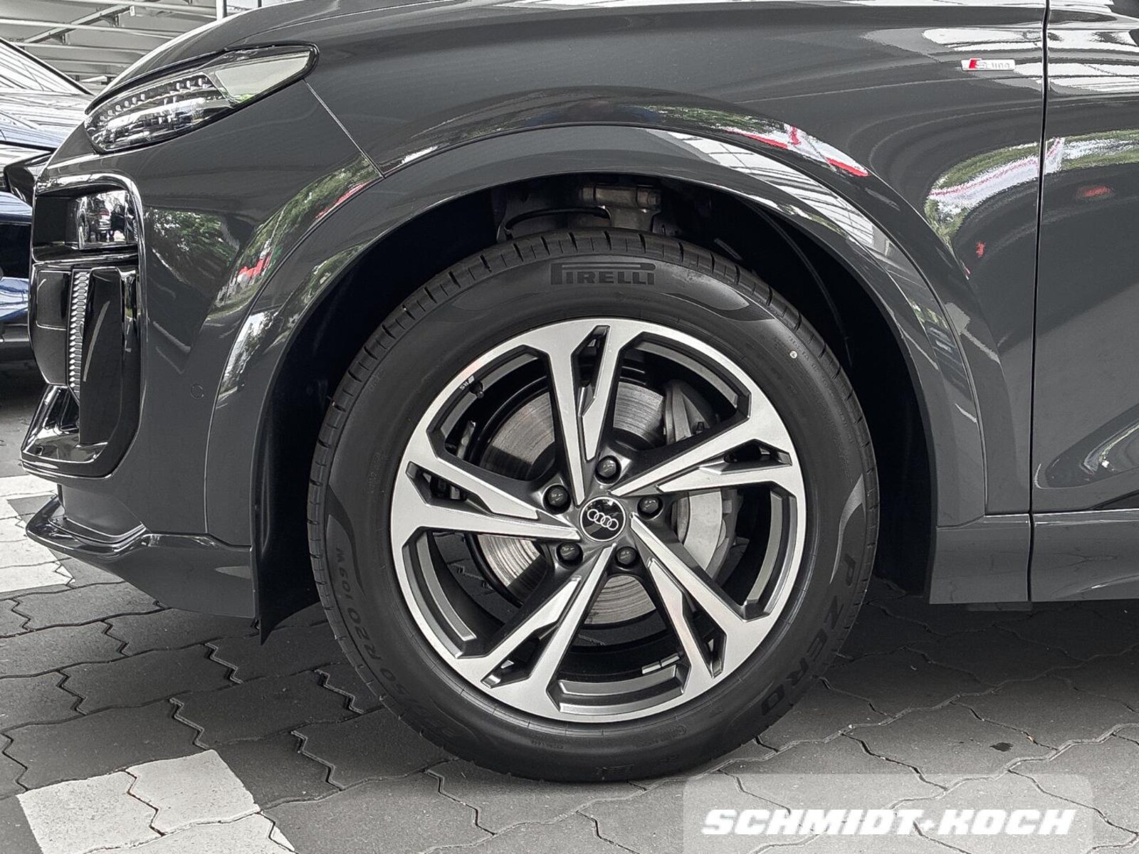 Audi Q6 e-tron – Bild 9