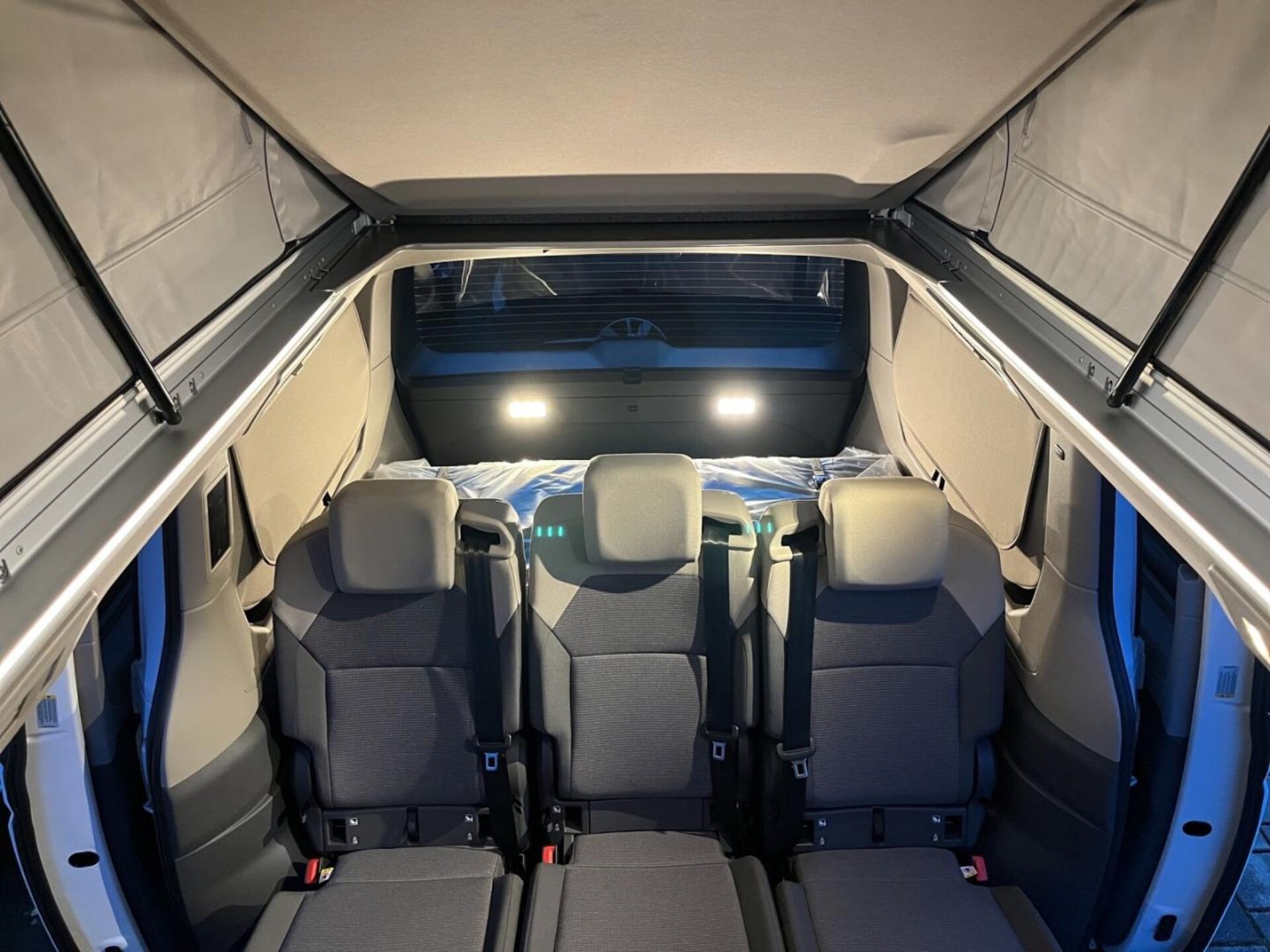 Volkswagen California Beach Camper