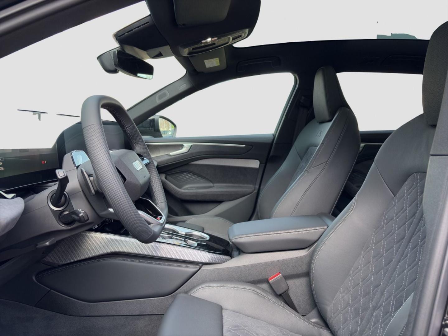 Bild über Audi A6 Avant edition one TDI quattro 220 kW S tronic - für weitere Informationen kontaktieren Sie den Audi Partner