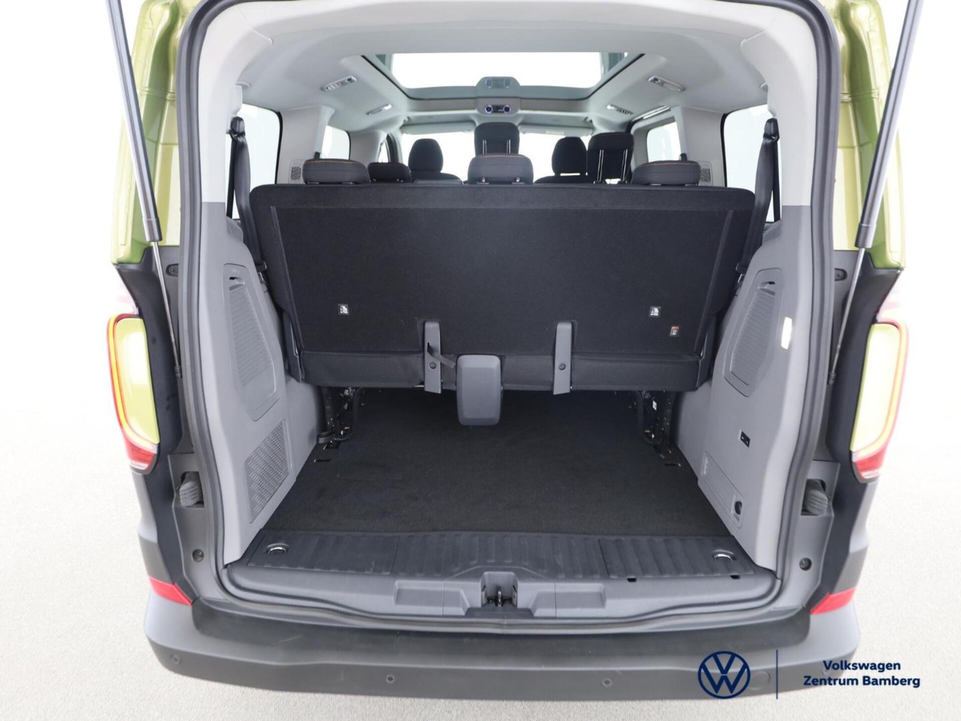 Volkswagen e-Caravelle Life