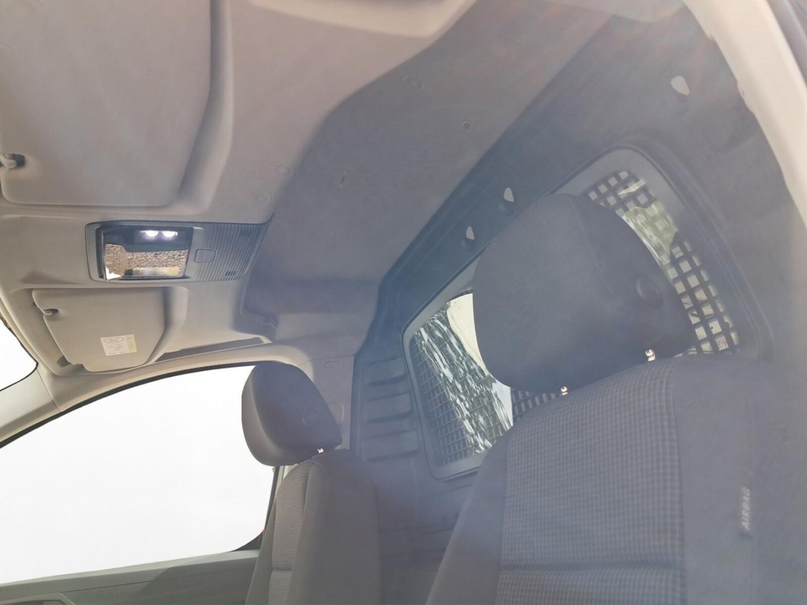 Volkswagen Caddy Maxi Cargo – Bild 14