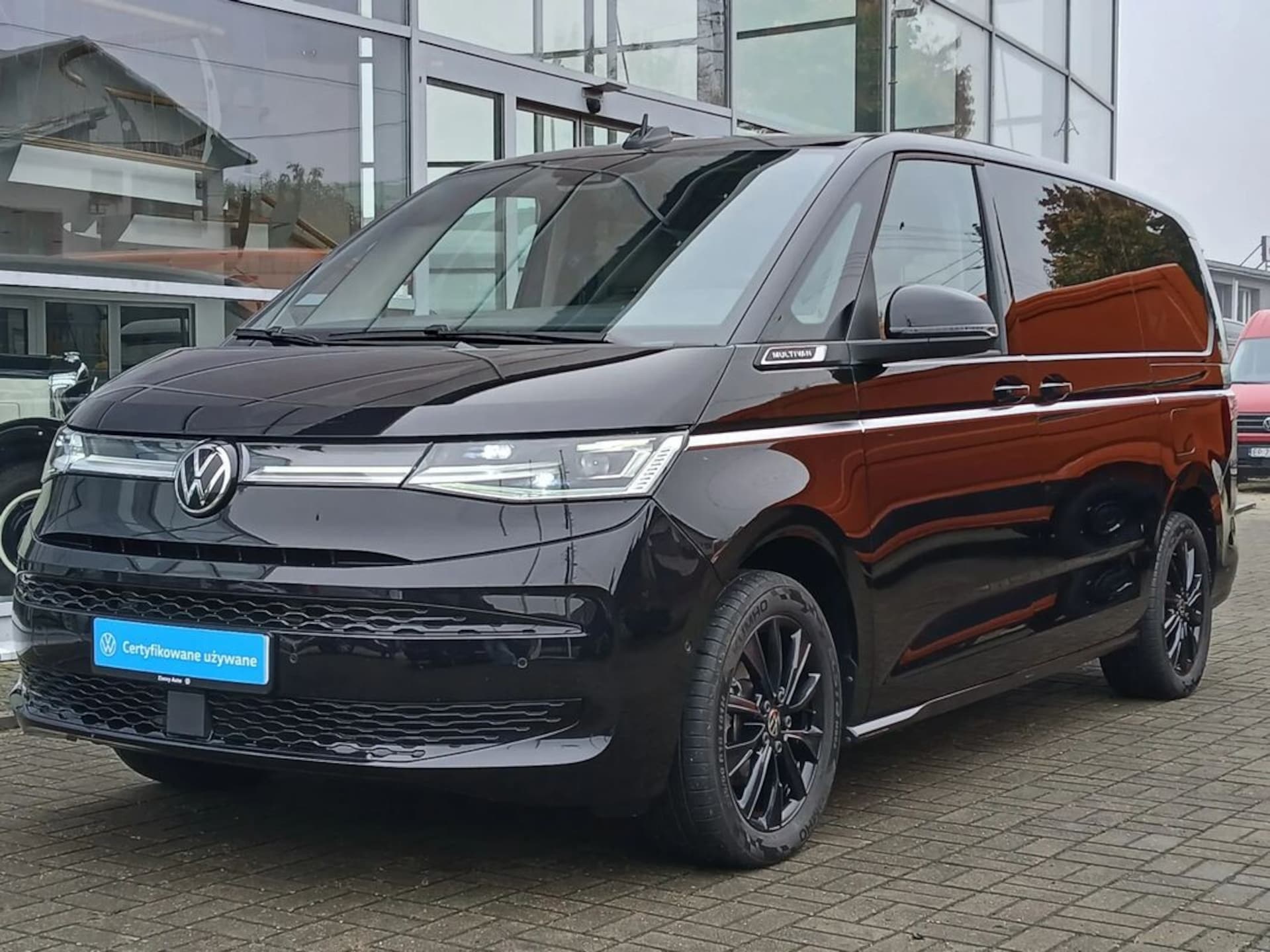 Volkswagen Multivan długi rozstaw osi Style