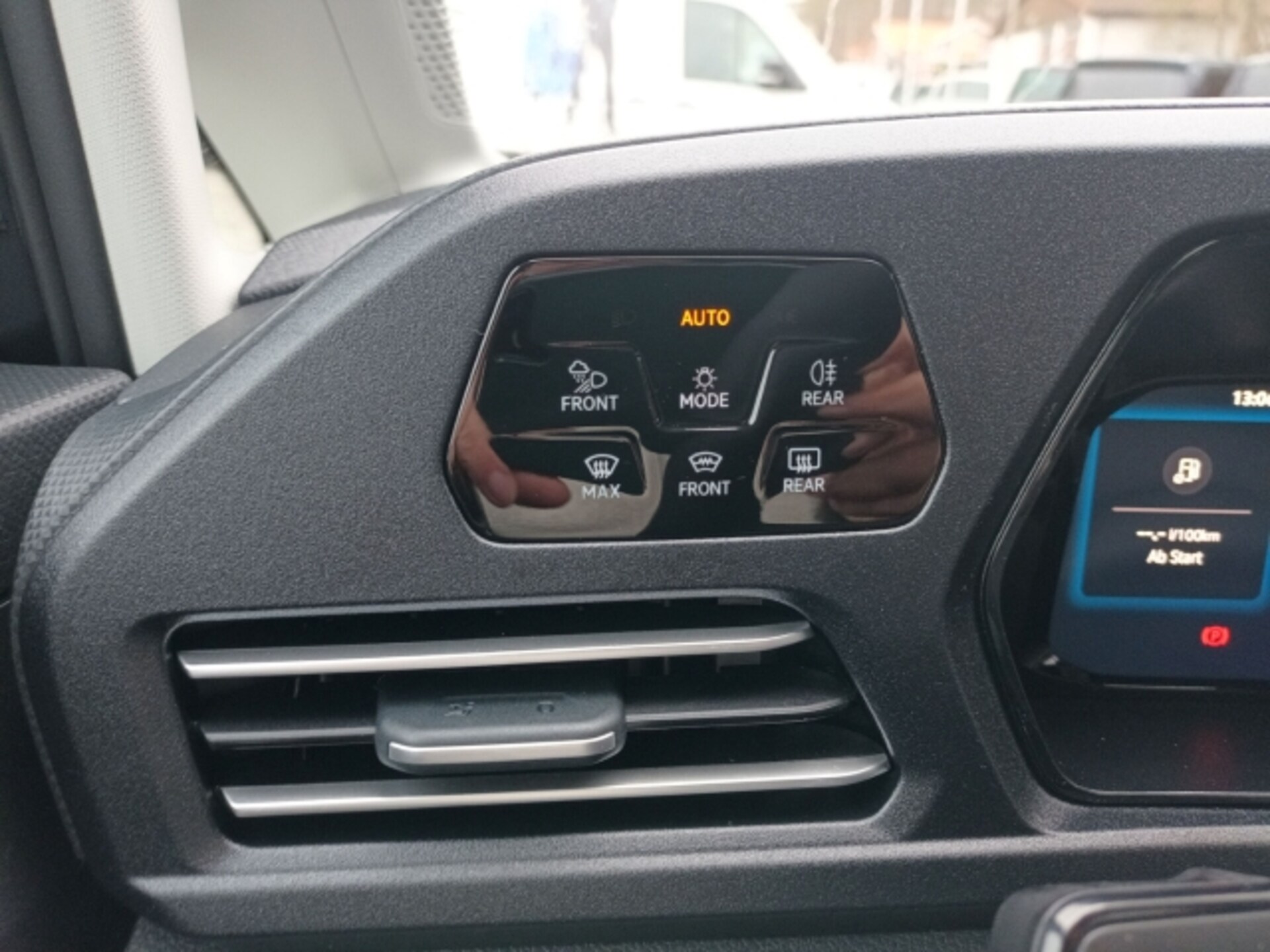 Volkswagen Caddy Life