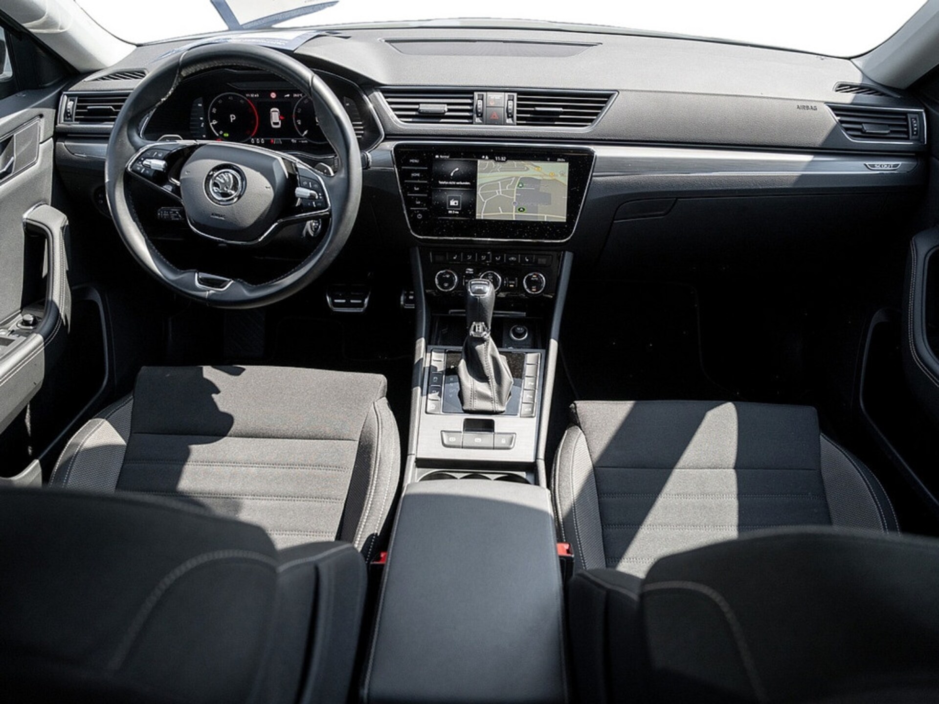Skoda Superb Combi Scout