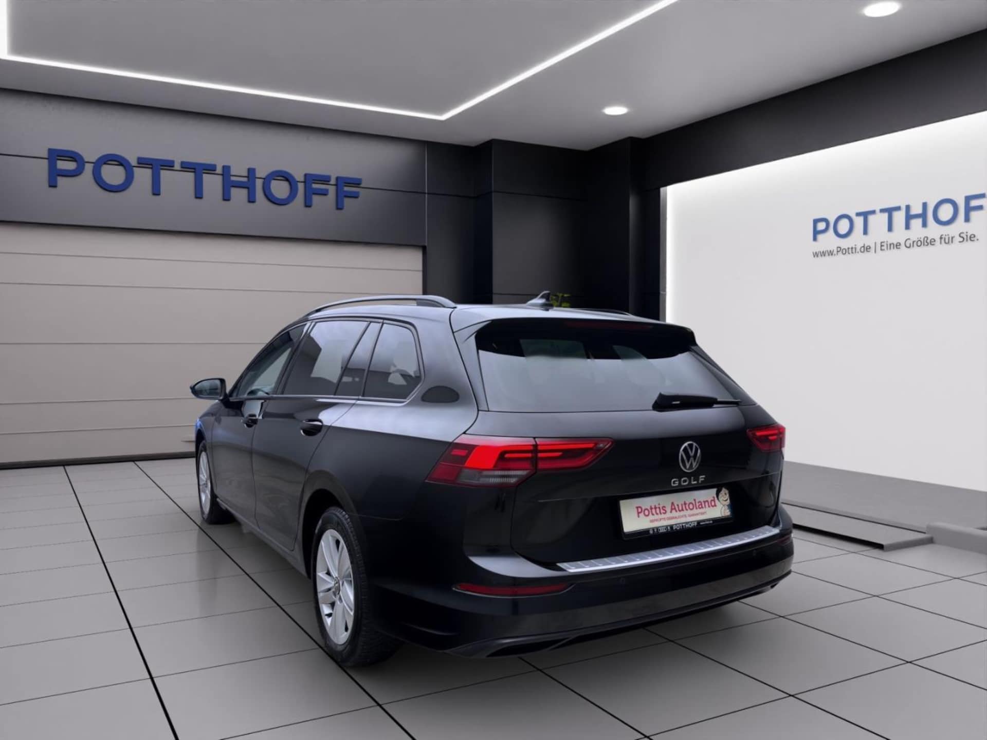 Volkswagen Golf Variant Life