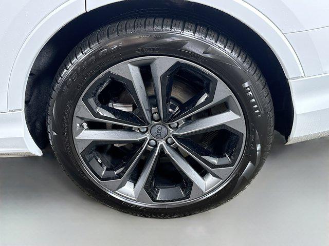 2026 Audi Q7 Premium Plus - Photo 32