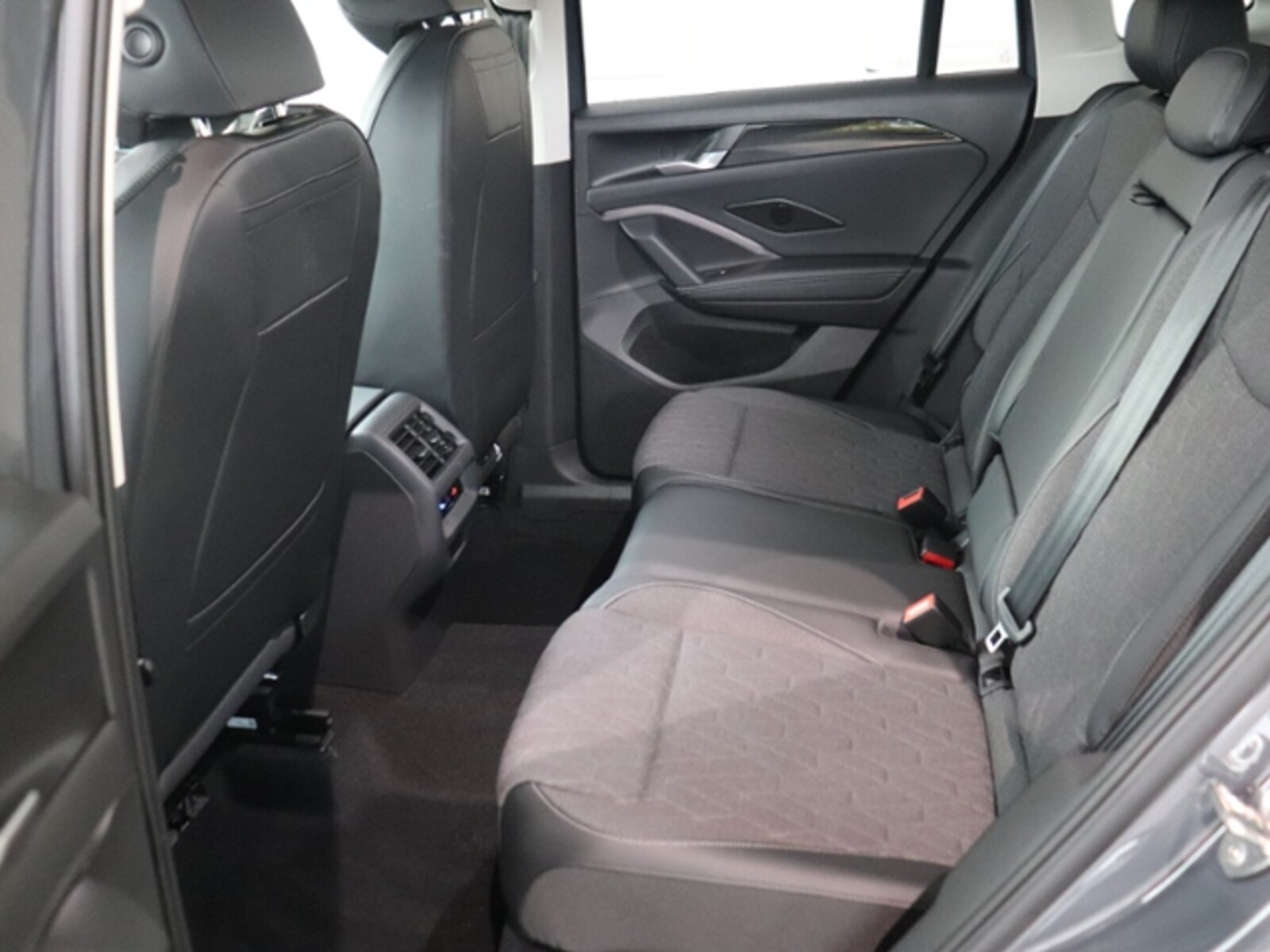 Volkswagen Tiguan – Bild 18