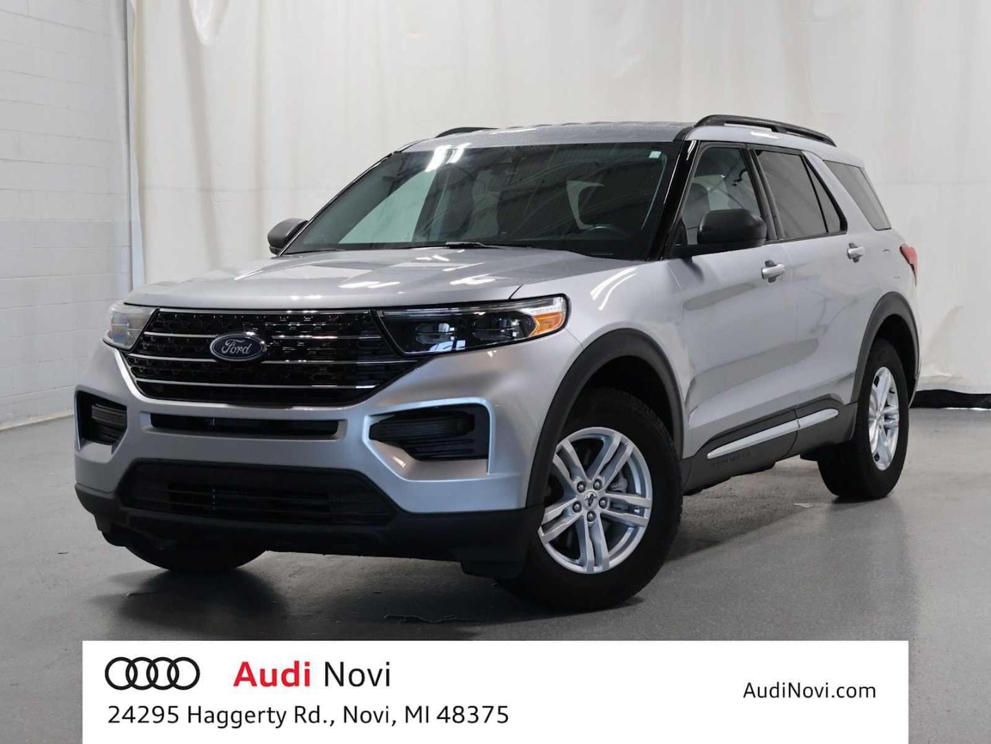 2021 Ford Explorer XLT 4WD's photo