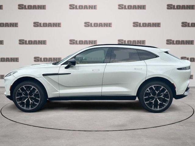 2021 Aston Martin DBX