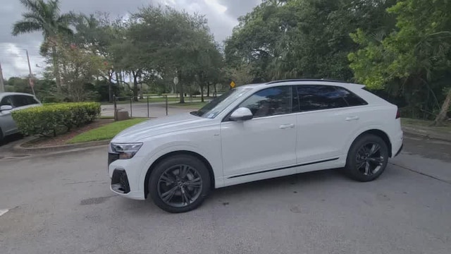 2027 Audi Q8