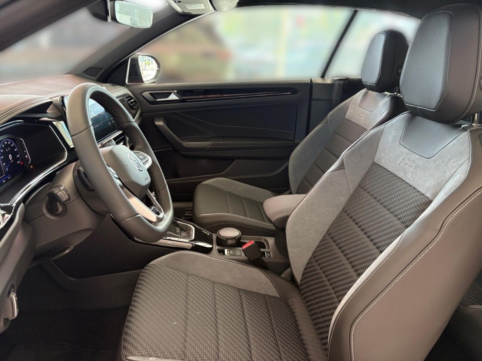 Volkswagen T-Roc Cabriolet – Bild 8