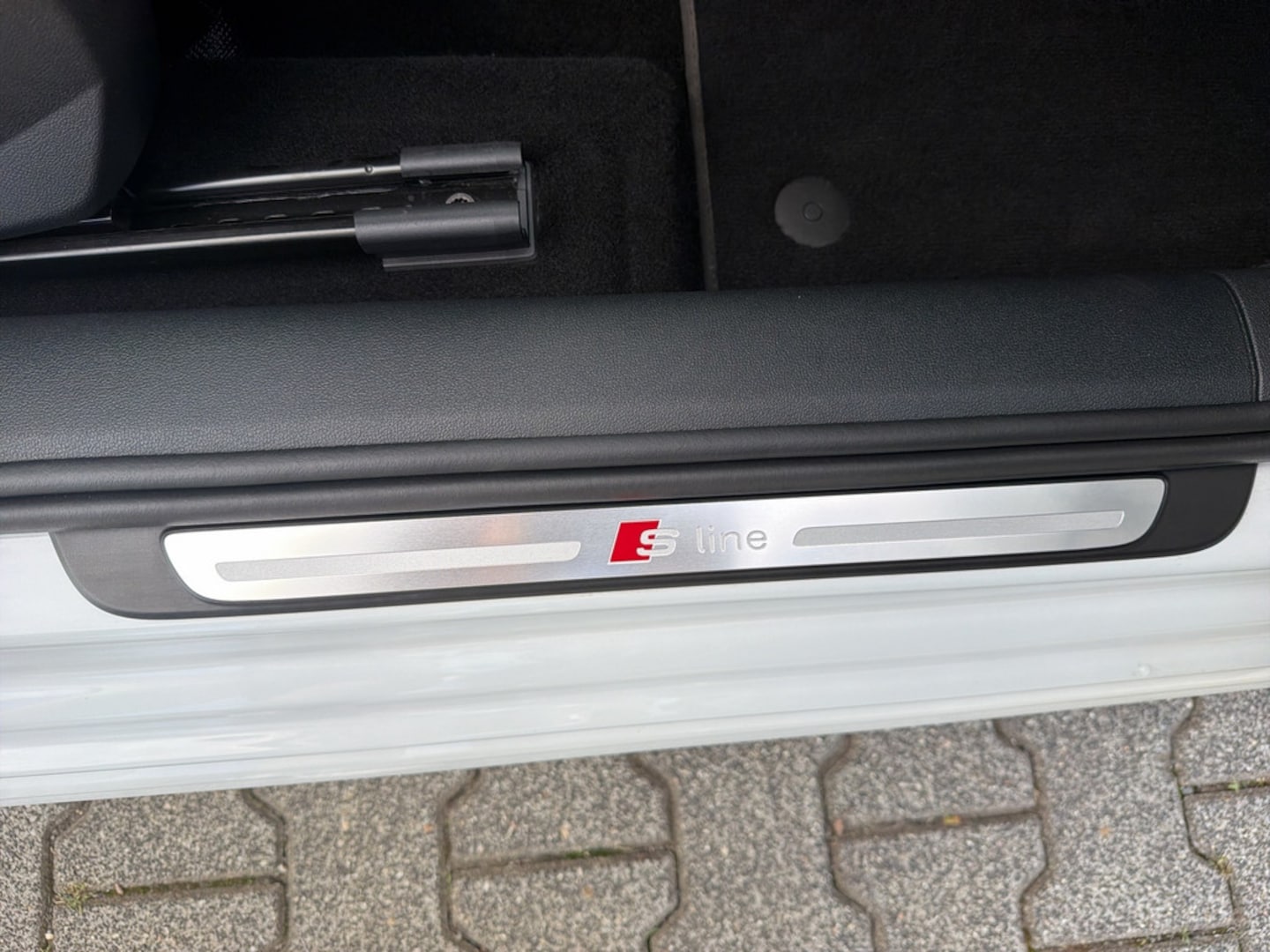 Bild über Audi A1 Sportback S line 25 TFSI S tronic - für weitere Informationen kontaktieren Sie den Audi Partner