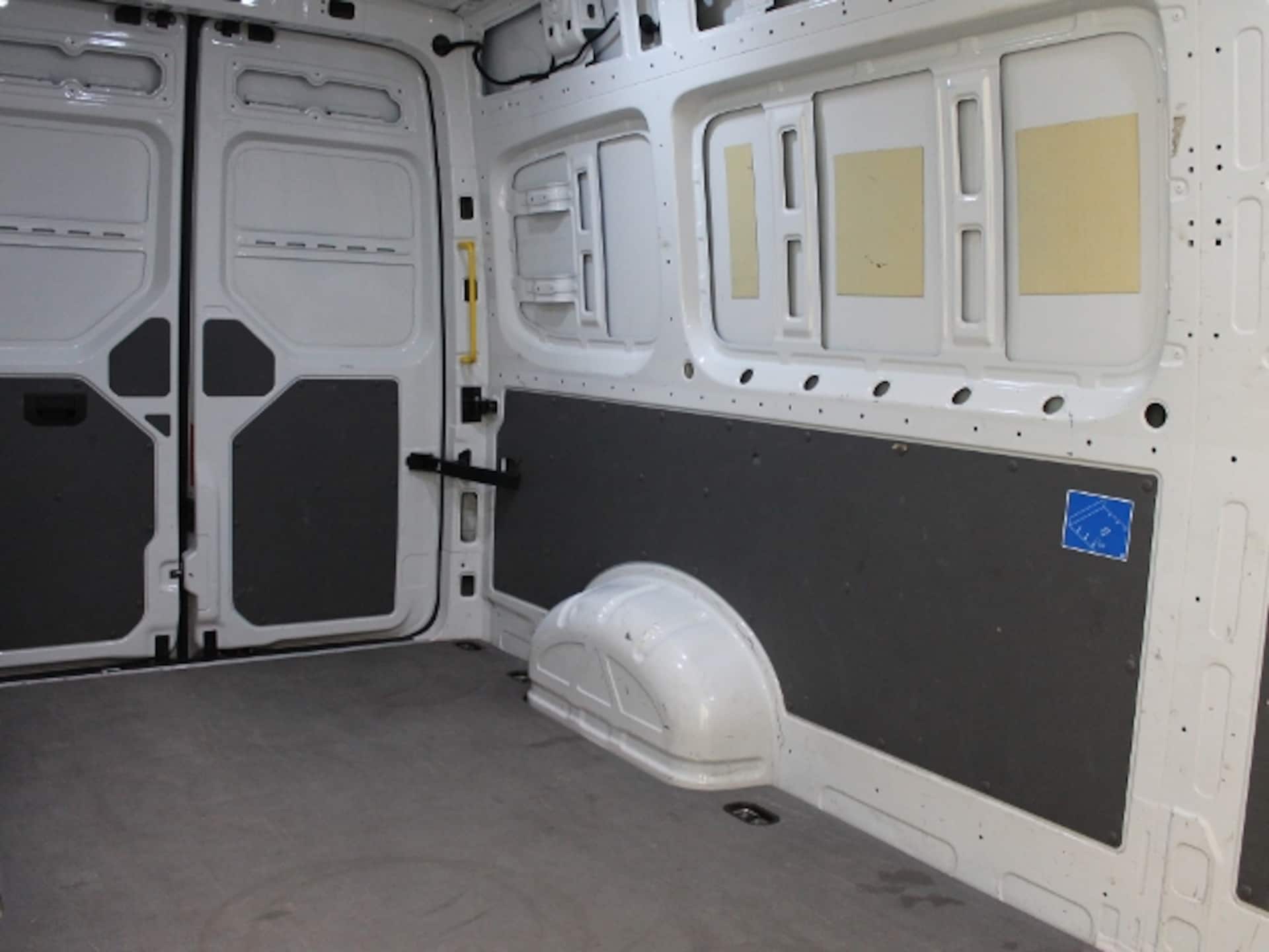 Volkswagen Crafter Kasten langer Radstand