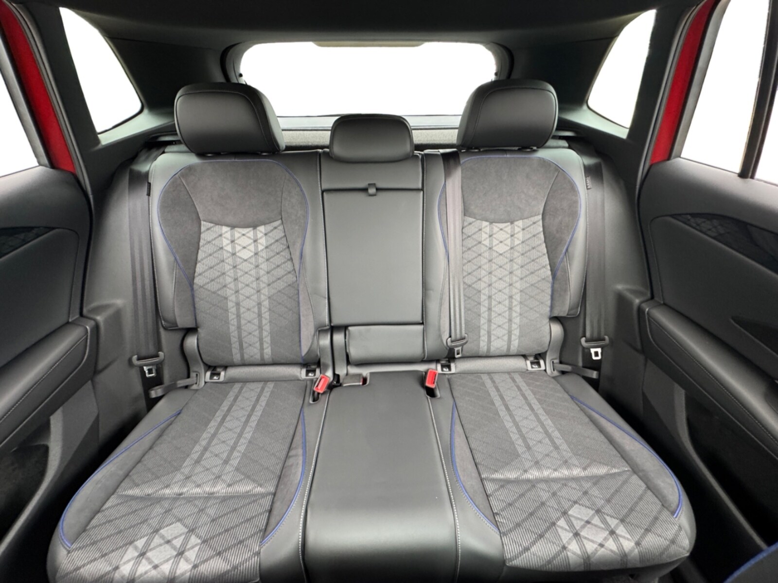 Volkswagen Tiguan – Bild 13