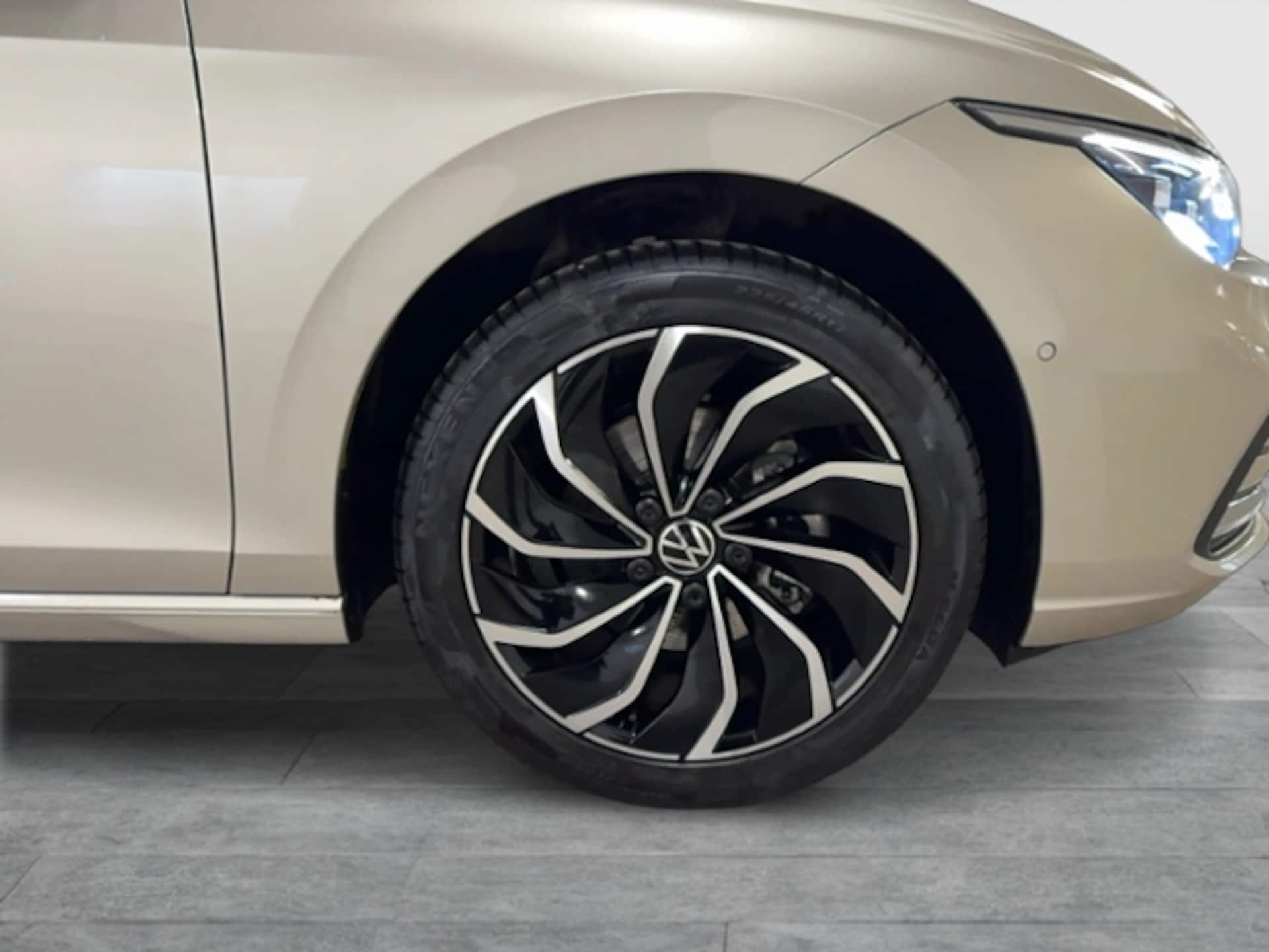 Volkswagen Golf MOVE