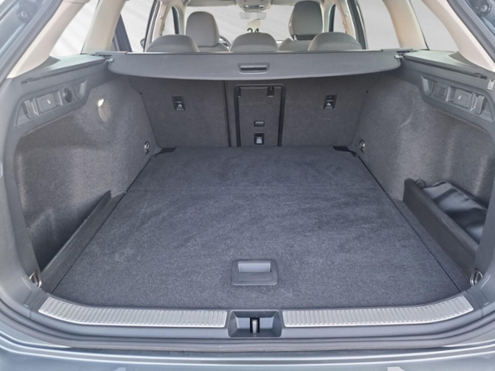 Volkswagen Passat – Bild 7