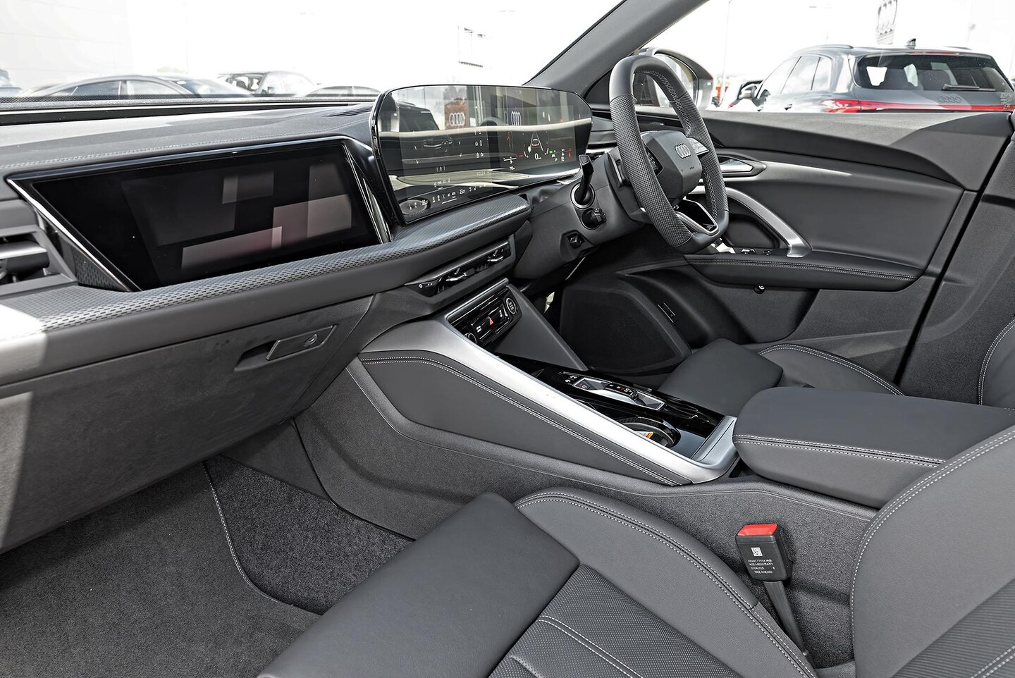 Image about Audi Q5 SUV TDI quattro 150 kW sport