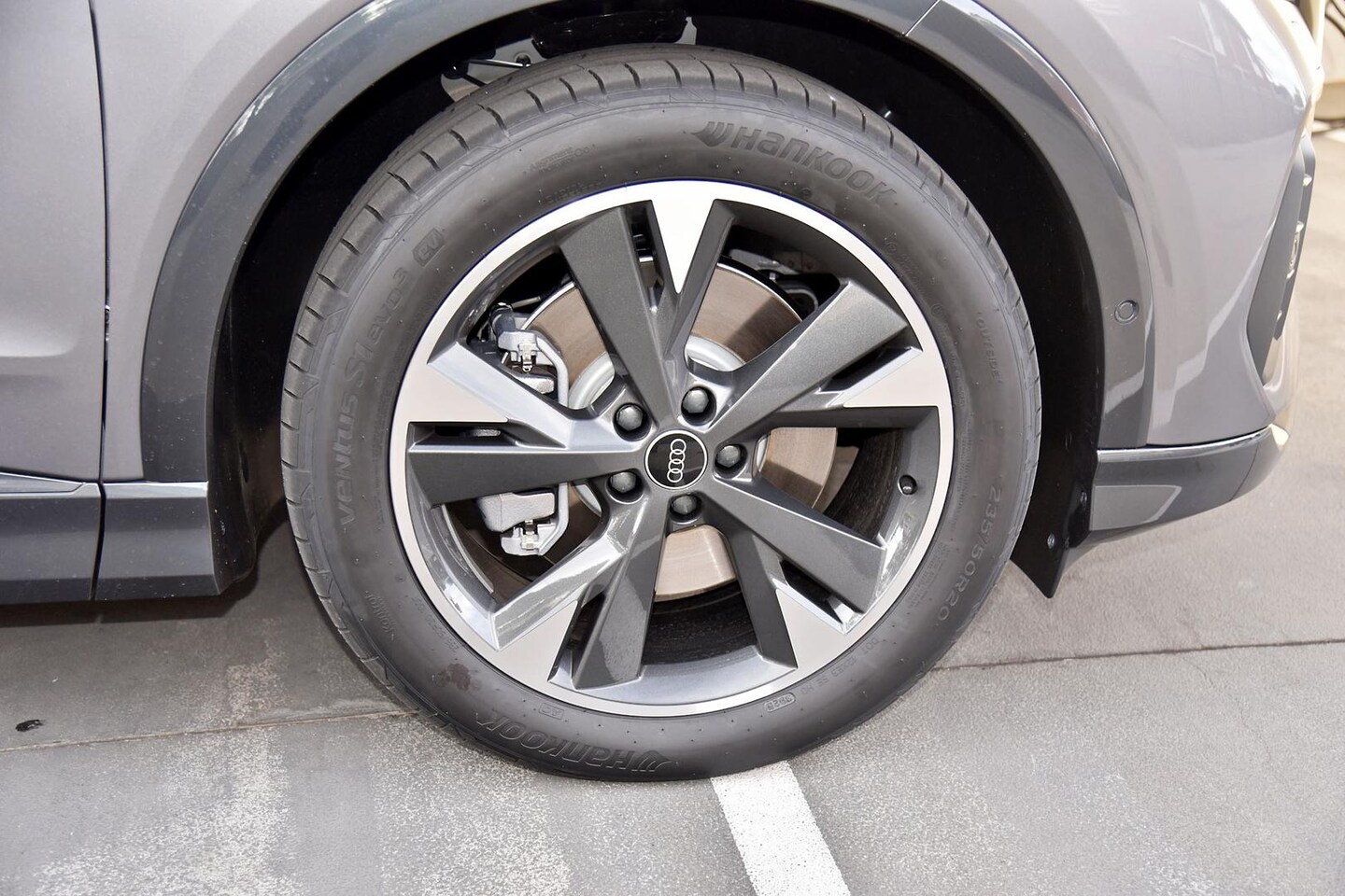 Image about Audi Q4 e-tron e-tron