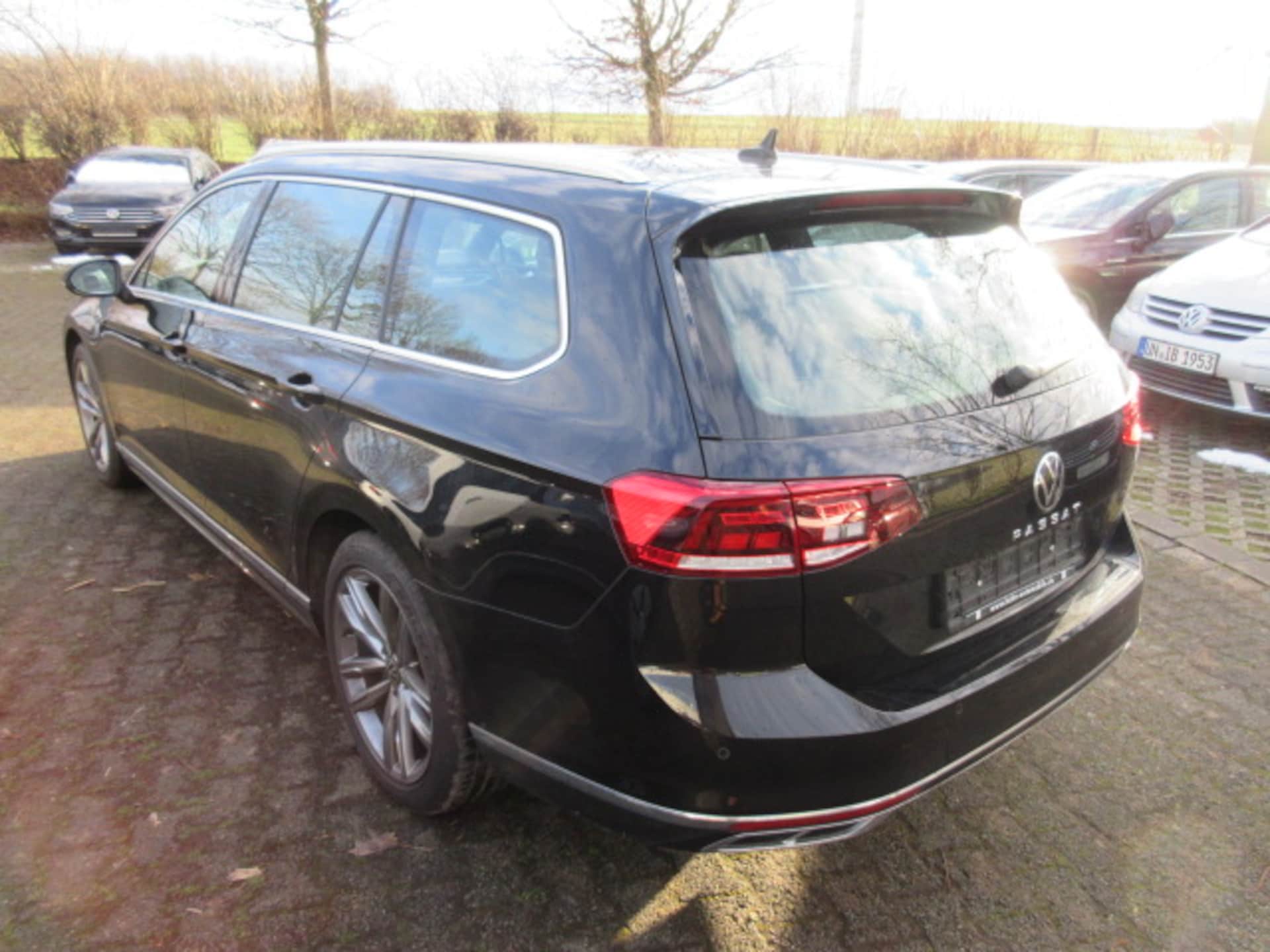 Volkswagen Passat Variant R-Line