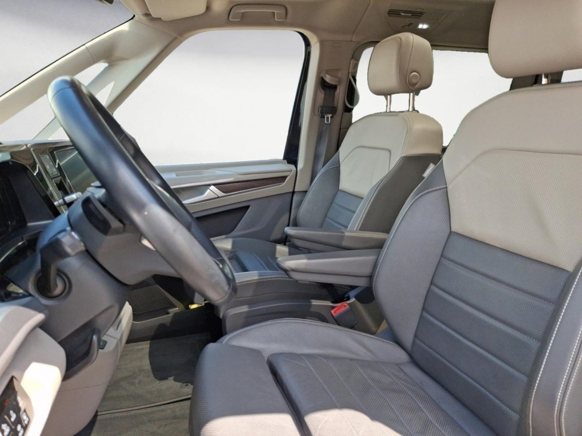 Volkswagen Multivan Style
