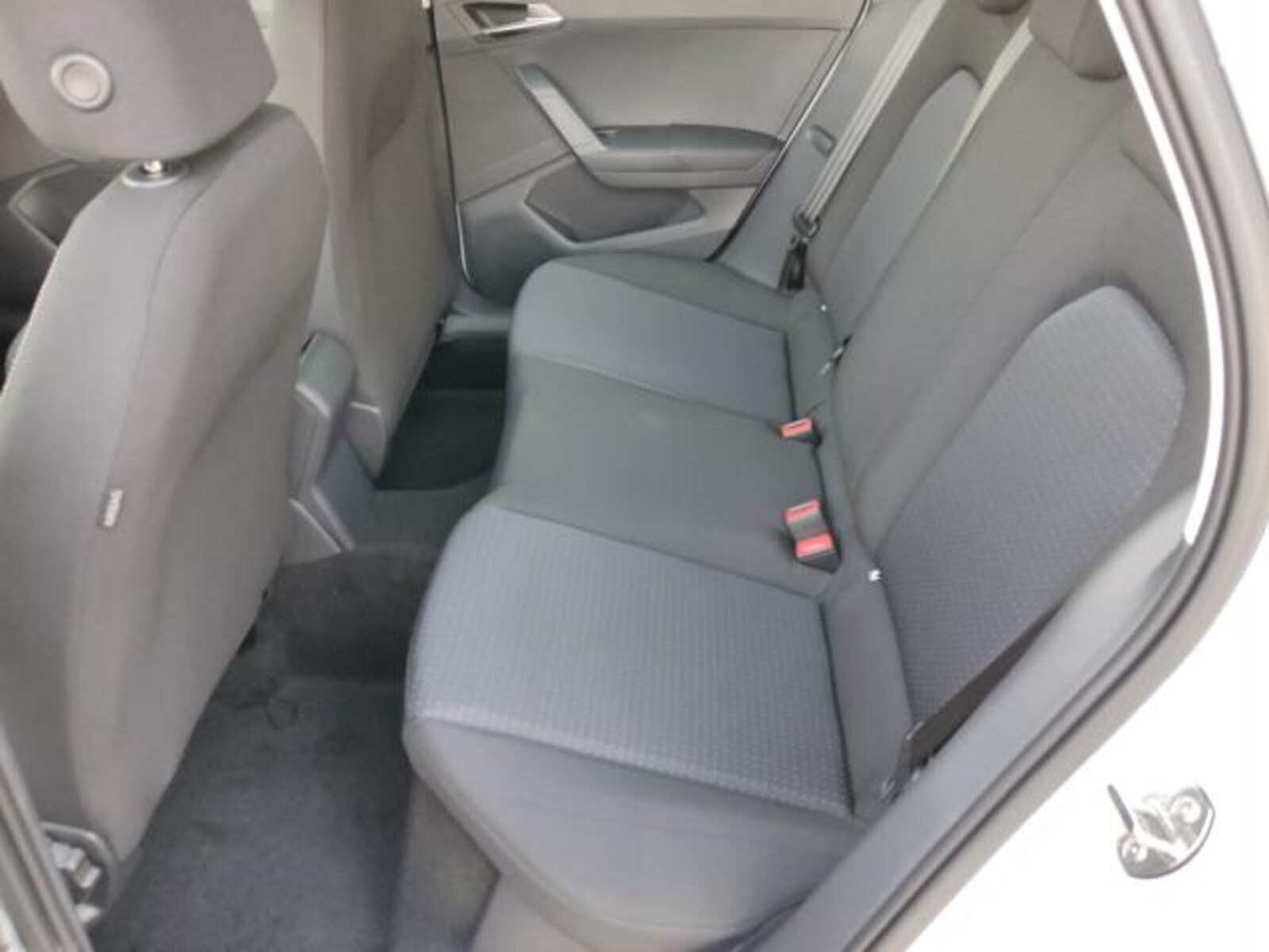 SEAT Arona – Bild 12