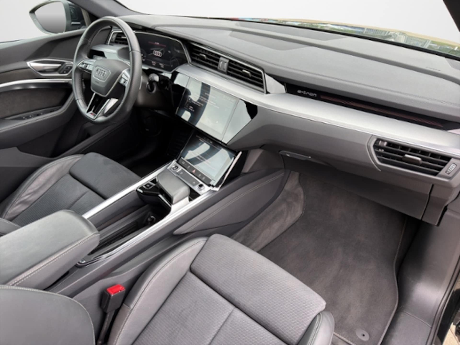 Audi e-tron Sportback advanced