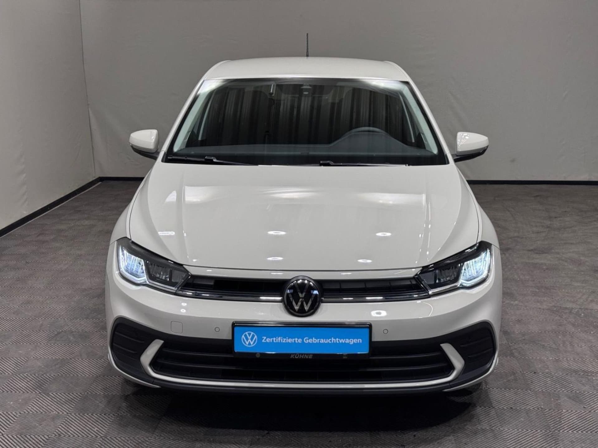 Volkswagen Polo Basis-Modell