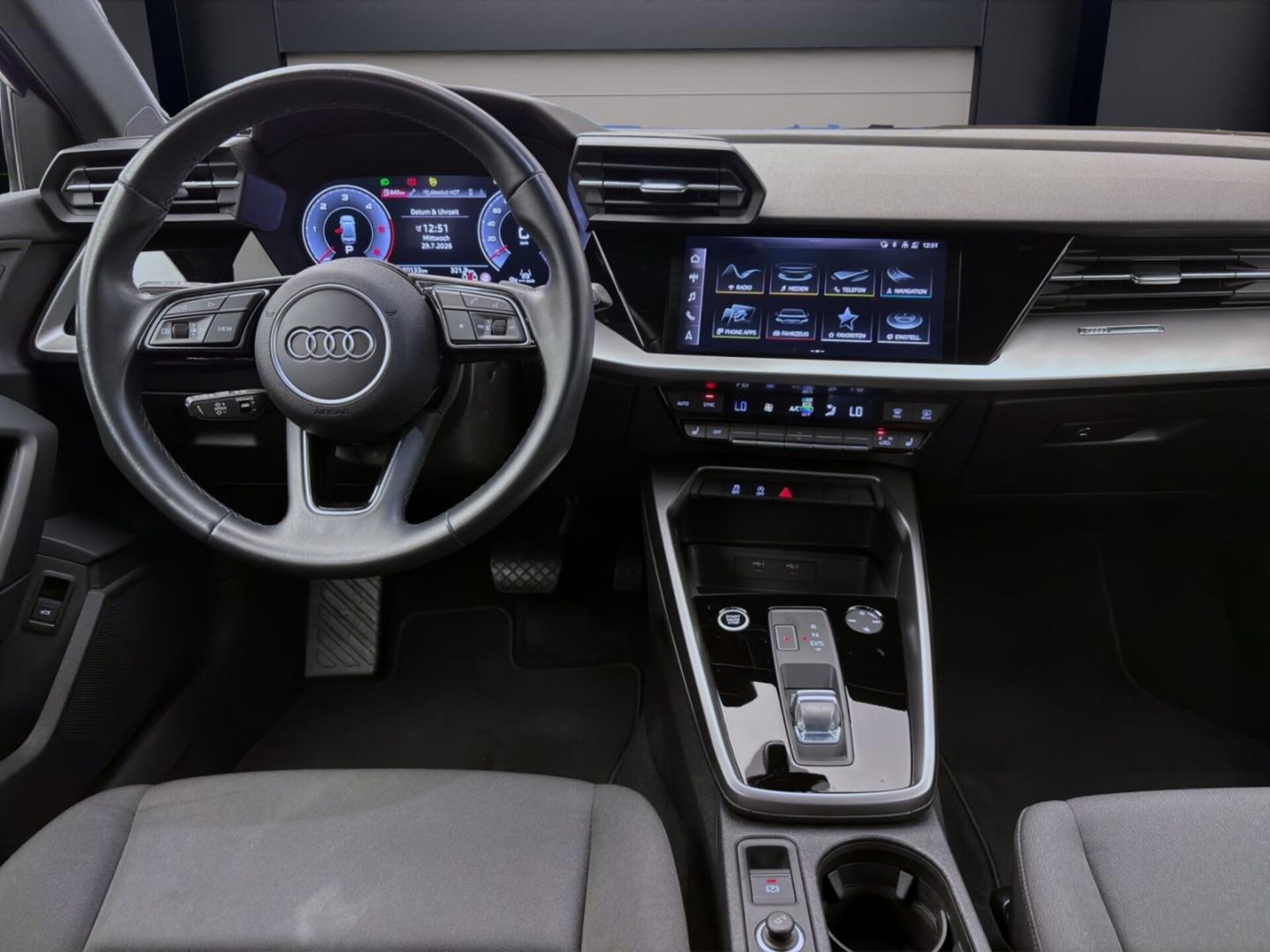 Audi A3 Limousine S line