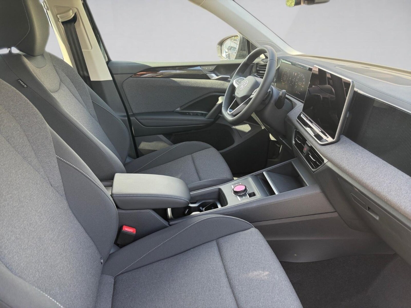 Volkswagen Tiguan – Bild 10