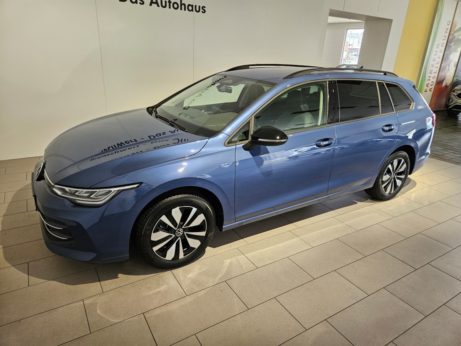 Volkswagen Golf Variant – Bild 2