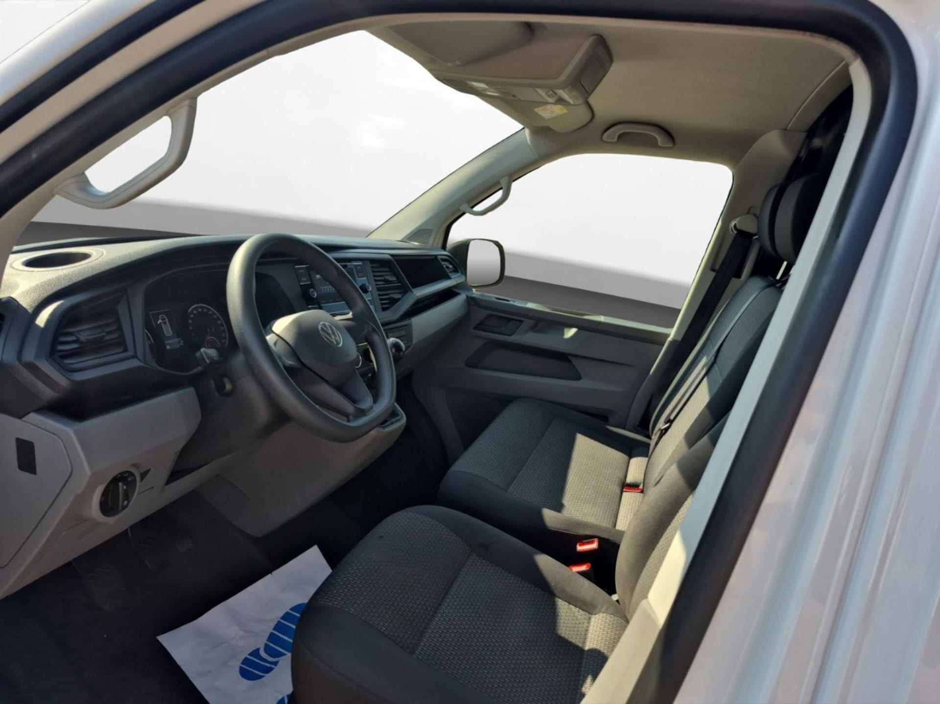 Volkswagen T6.1 Transporter Kasten langer Radstand