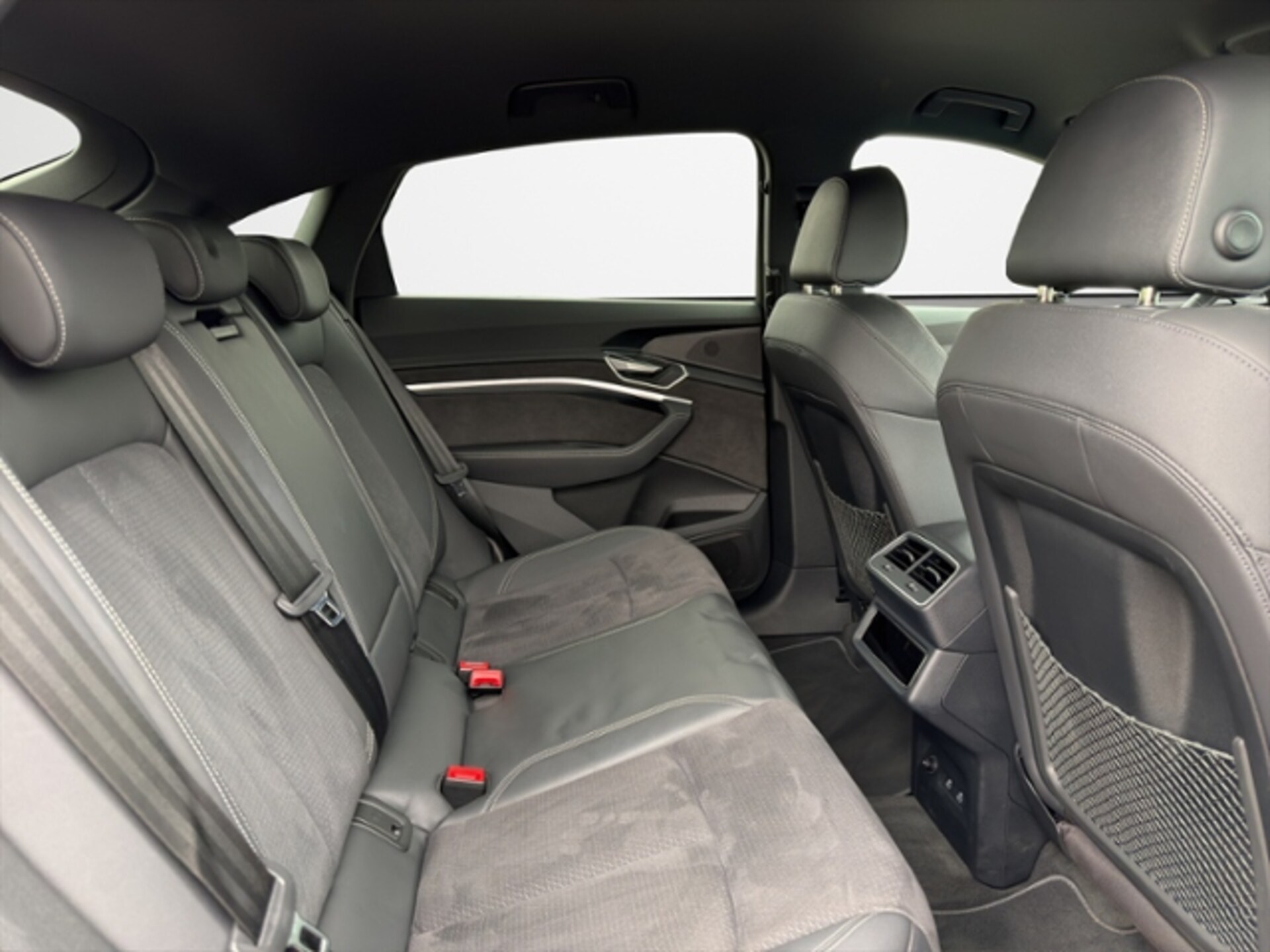 Audi e-tron Sportback advanced